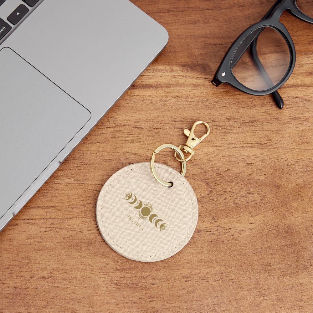 Round Keyring - oyster