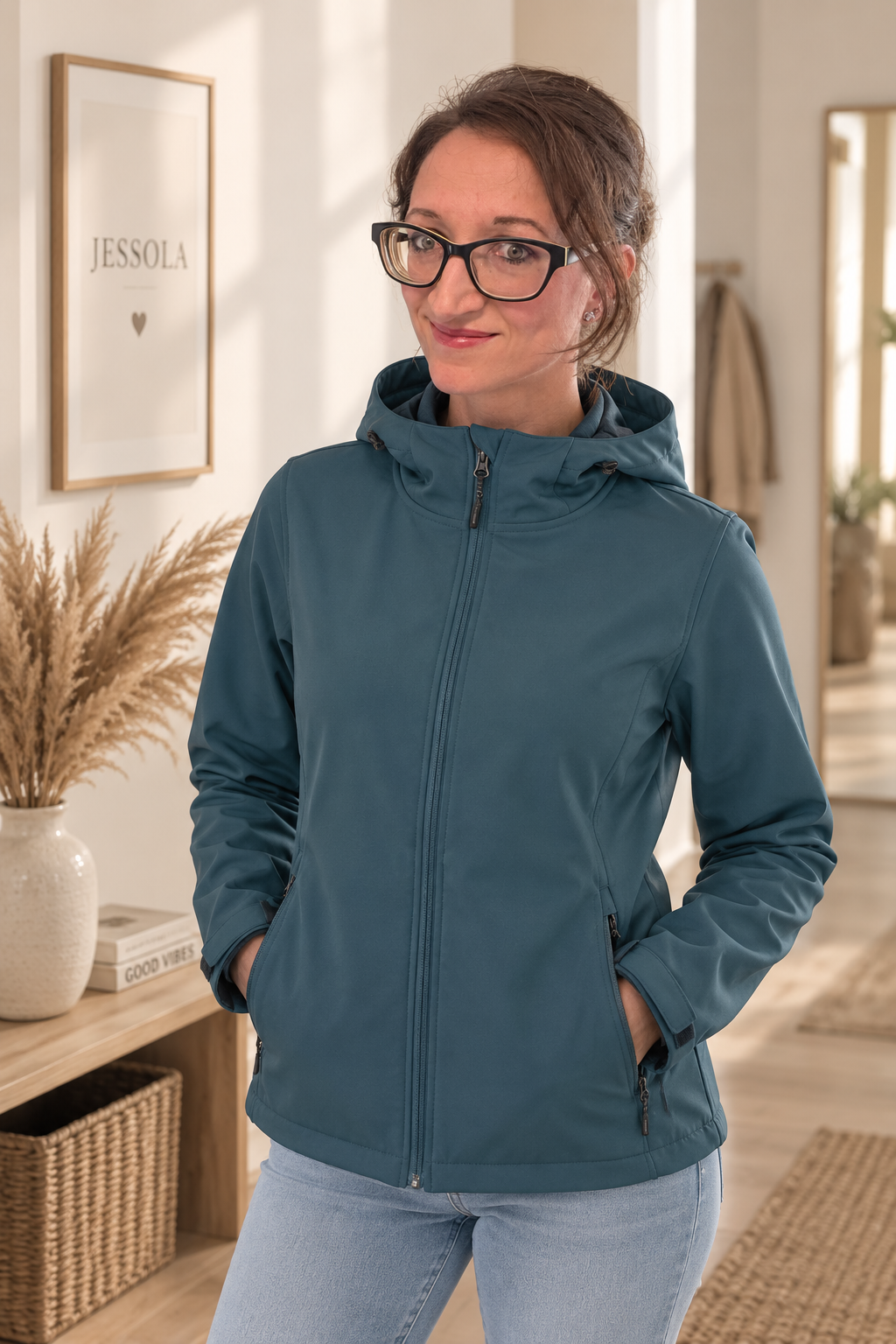 JESSOLA Essentials | Damen Softshelljacke aus recyceltem Material